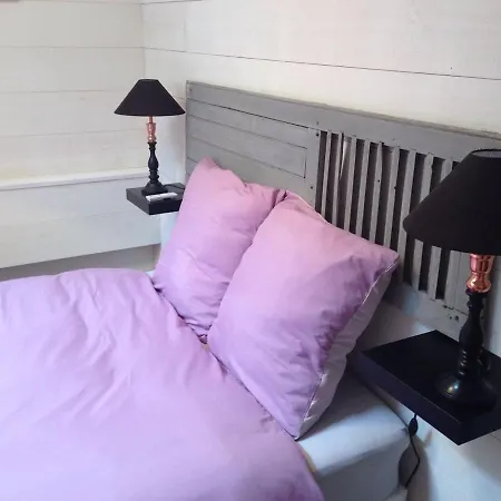 Johnson's House Les Pieds Dans L'eau Casa vacanze *