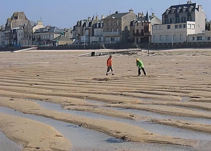 Johnson's House Les Pieds Dans L'eau Saint-Aubin-Sur-Mer (Calvados)
