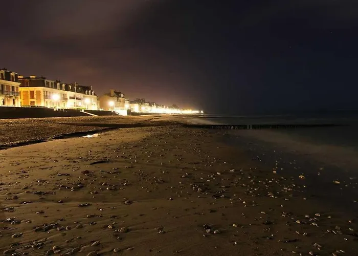 Ferienhaus Johnson's House Les Pieds Dans L'eau Saint-Aubin-Sur-Mer (Calvados)