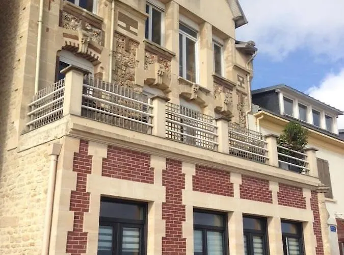 Johnson's House Les Pieds Dans L'eau Ferienhaus *